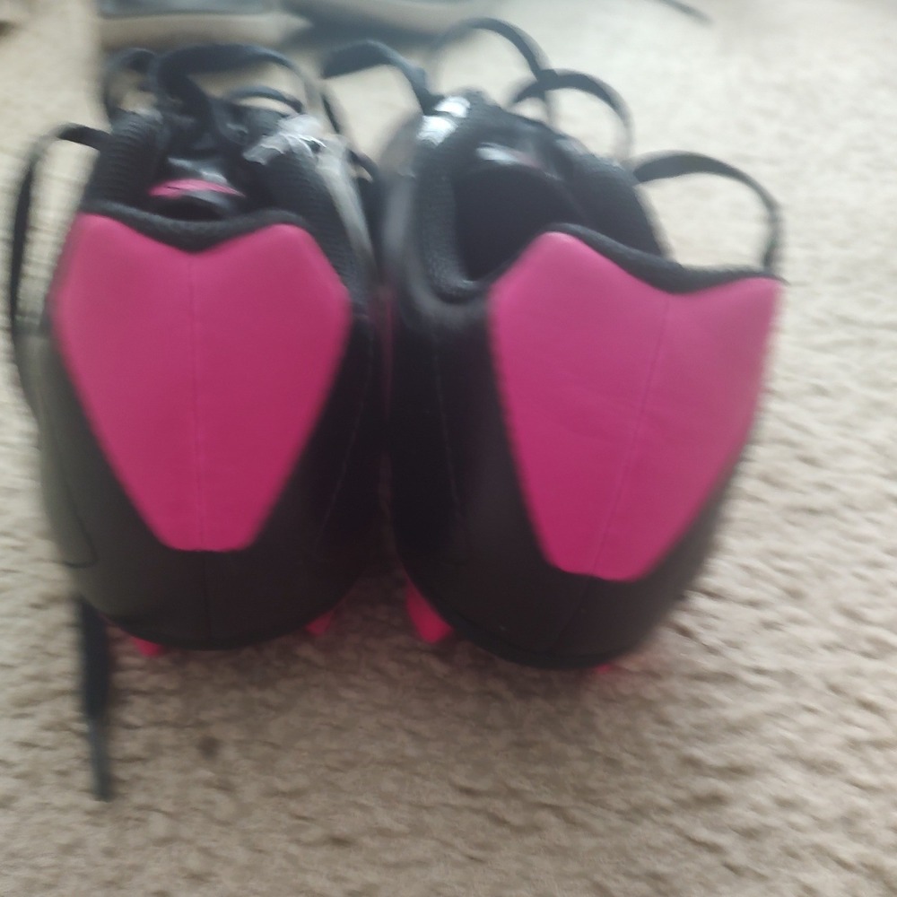 Adidas Goletto VII FG J Kids Soccer Cleats Black Pink FV2895 Size 5.5Y - Picture 2 of 6
